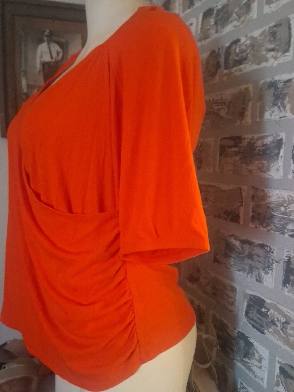 🌺Open Edit Orange top - Picture 4 of 7